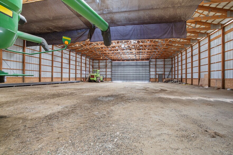 More Photos Of 50101 Highway 52 N, Kenmare Warehouse For Sale