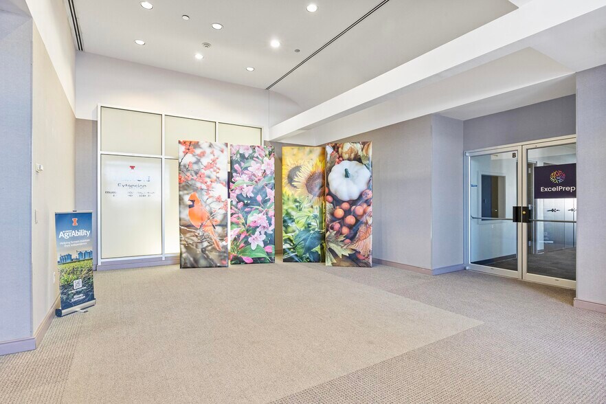 More Photos Of 1615 Commerce Pky, Bloomington Office For Lease