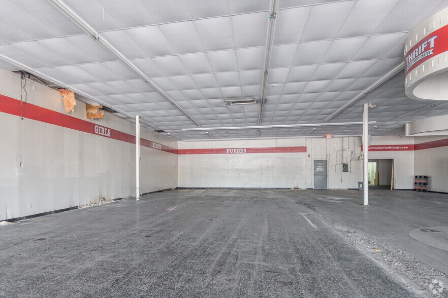 More Photos Of 2211-2225 Southmore Ave, Pasadena Unknown For Lease