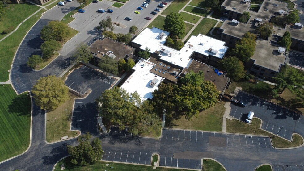 More Photos Of 6330 Lamar Ave, Overland Park Unknown For Lease