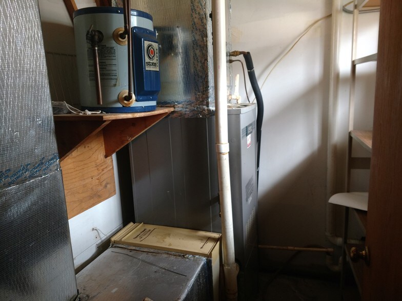 More Photos Of 5836 N Lapeer Rd, North Branch Storefront For Lease