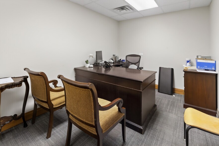 More Photos Of 1634 Downing St, Denver Medical For Lease