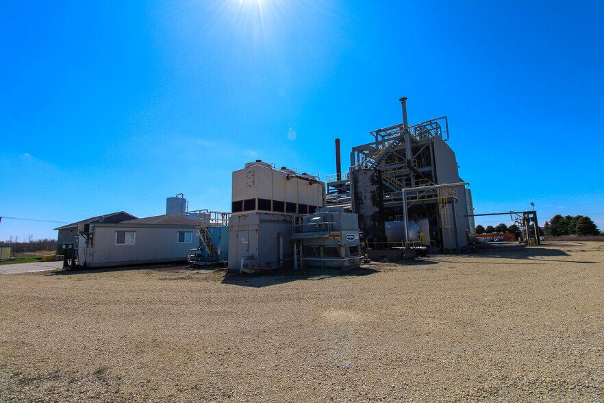 More Photos Of 5640 44th Ave S, Clinton Industrial For Sale