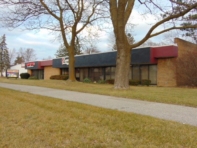 More Photos Of 30000 Orchard Lake Rd, Farmington Medical For Sale