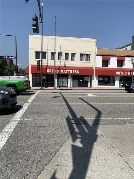 More Photos Of 101 N Central Ave, Glendale Storefront Retail Office For Lease