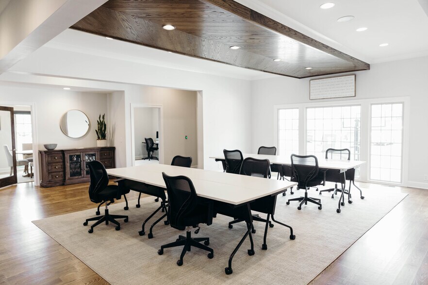 More Photos Of 110 30th Ave S, Nashville Office For Lease