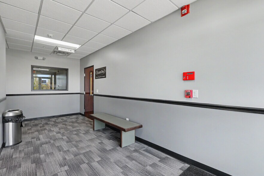 More Photos Of 1300 37th St, West Des Moines Medical For Sale