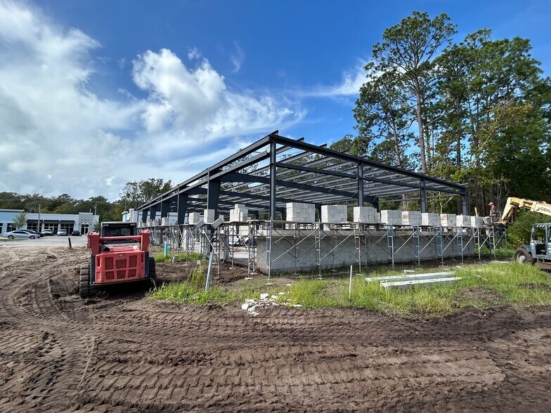 More Photos Of 5600 US Highway 1 N, Saint Augustine Showroom For Lease