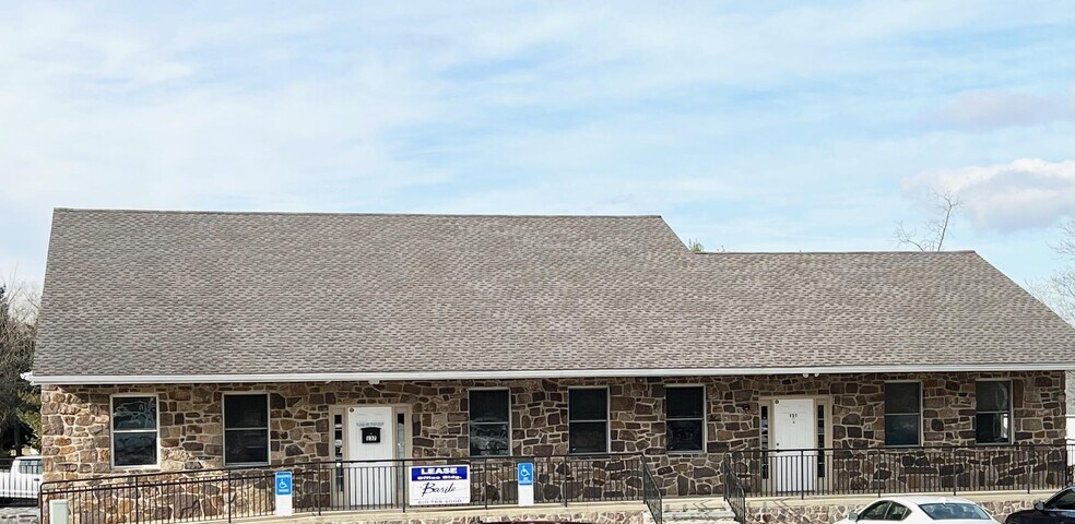 More Photos Of 137 Level Rd, Collegeville Office For Lease