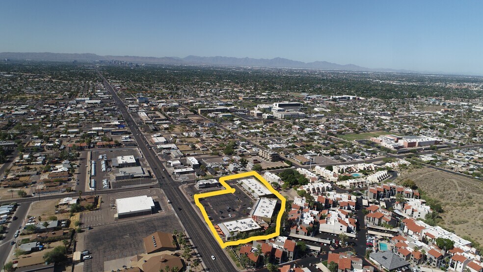More Photos Of 9812-9832 N 7th St, Phoenix Freestanding For Sale