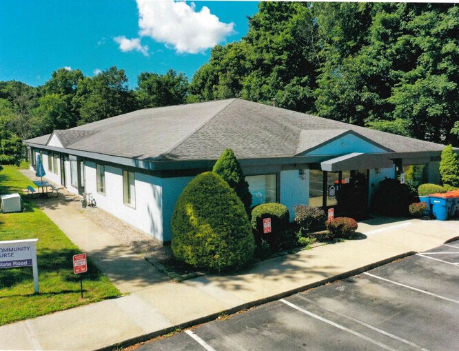 More Photos Of 41 State Rd, Dartmouth Office For Sale