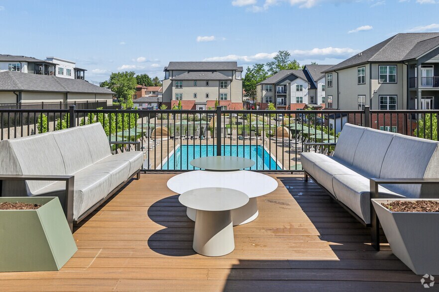 More Photos Of 2418 Main St, Rocky Hill Apartments For Lease