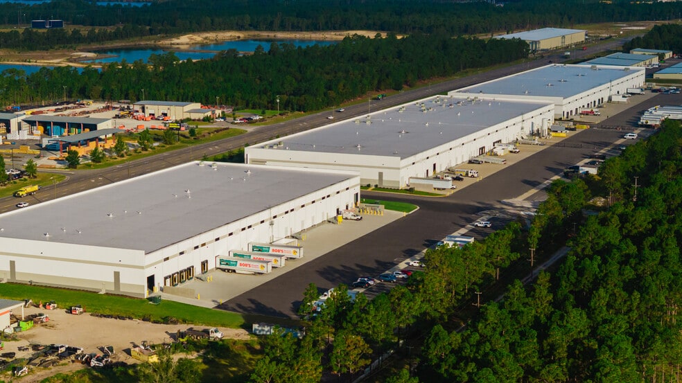 More Photos Of 3940 US Highway 421 N, Wilmington Unknown For Lease