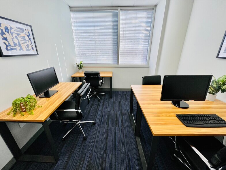 More Photos Of 7918 Jones Branch Dr, McLean Office For Lease