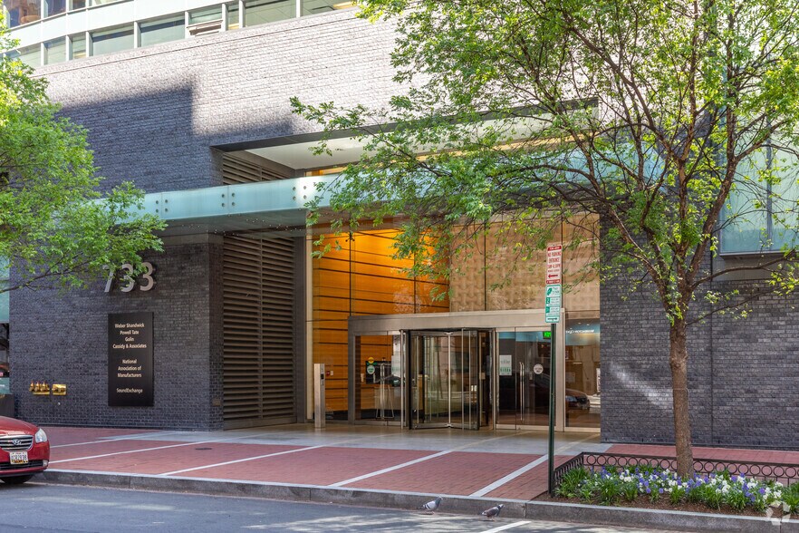 More Photos Of 733 10th St NW, Washington Office For Lease