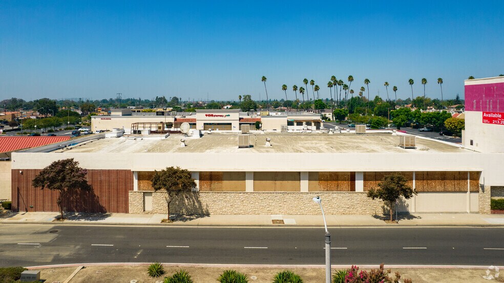 More Photos Of 10001 Paramount Blvd, Downey Storefront For Lease