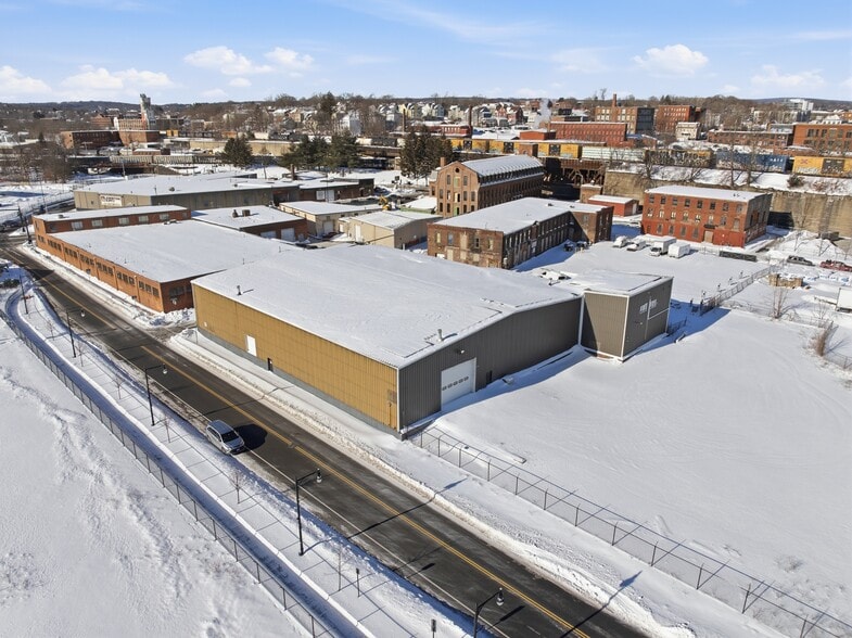 More Photos Of 100-104 Lamartine St, Worcester Warehouse For Lease