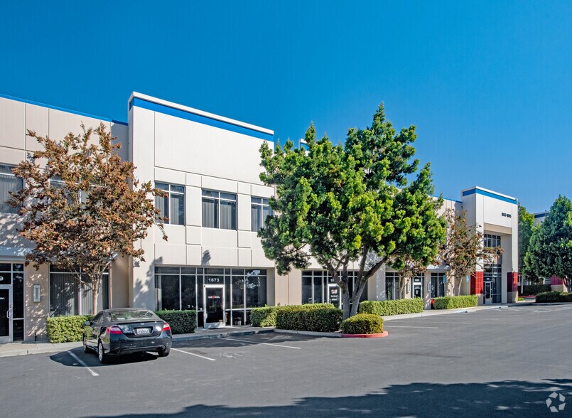 More Photos Of 1863-1885 Concourse Dr, San Jose Light Manufacturing For Lease