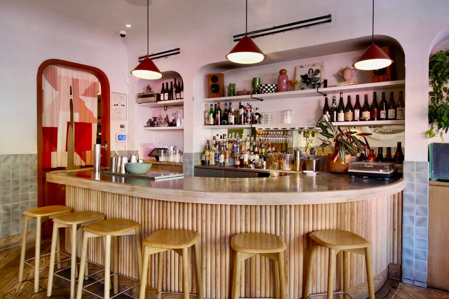More Photos Of 676 Flushing Ave, Brooklyn Restaurant For Lease