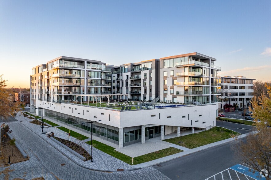 More Photos Of 11300 Rue Notre-Dame E, Montréal-Est Apartments For Sale