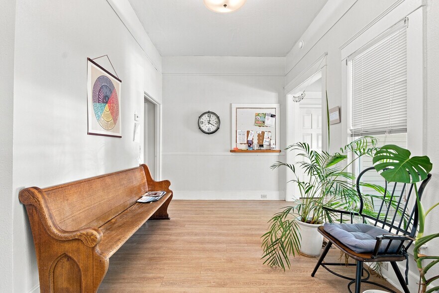 More Photos Of 1361 Esplanade Rd, Chico Office For Sale
