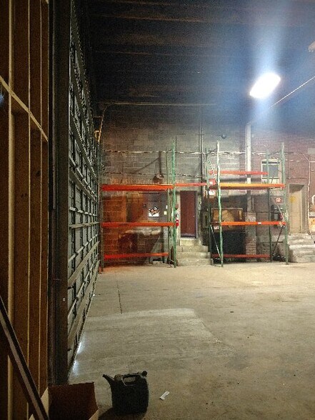 More Photos Of 130 Durand Ave, Trenton Warehouse For Lease