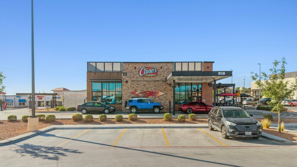 More Photos Of 675 Sunland Park Dr, El Paso Fast Food For Sale