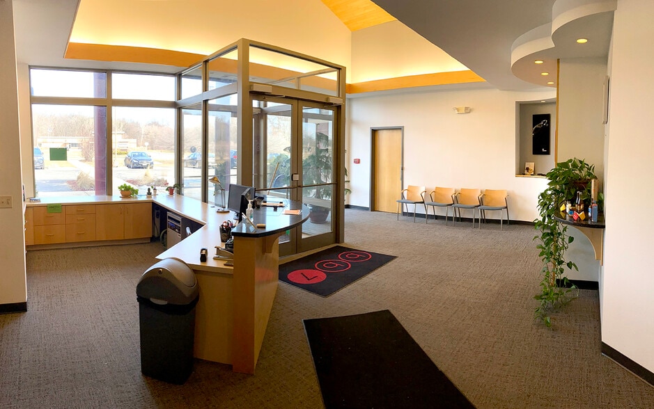More Photos Of 5459 Fen Oak Dr, Madison Office For Sale