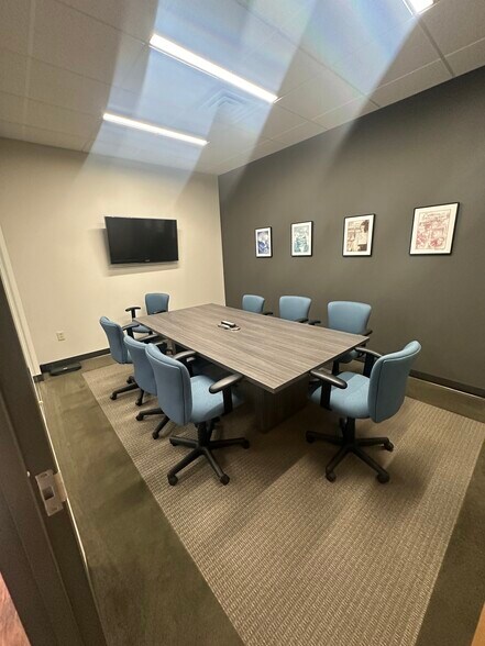 More Photos Of 17 Technology Pl, East Syracuse Office For Lease