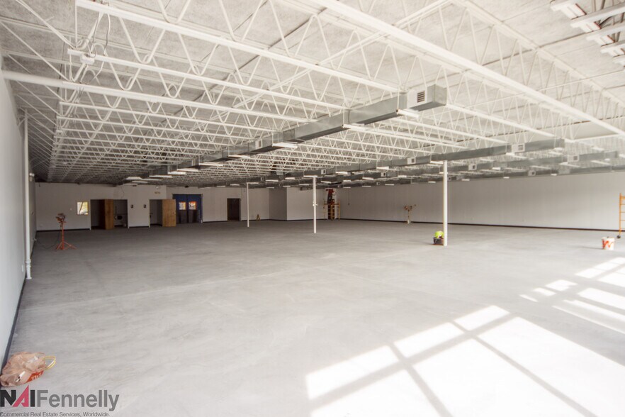 More Photos Of 18 Arctic Pky, Ewing Storefront For Lease