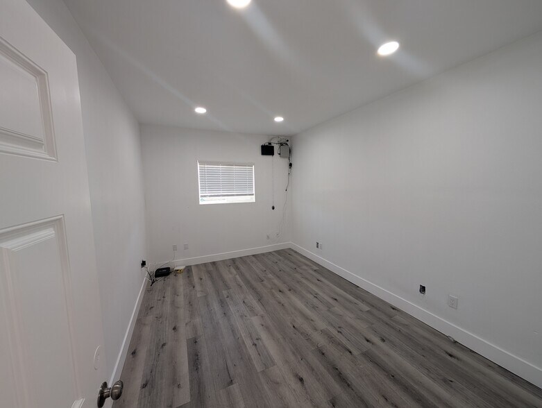 More Photos Of 2368 Pacheco Blvd, Martinez Storefront Retail Office For Sale