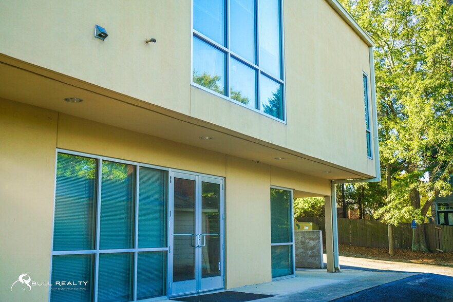 Primary Photo Of 2678 Buford Hwy, Atlanta Medical For Sale