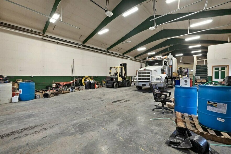 More Photos Of 118 Riverside Rd, Billings Research And Development For Sale