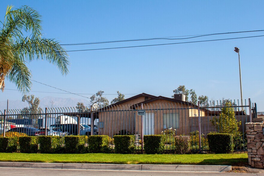 More Photos Of 15810 Boyle Ave, Fontana Land For Lease