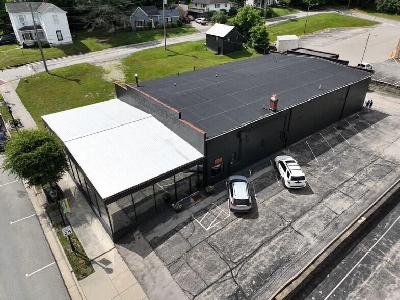 More Photos Of 465 E Main St, Batavia Warehouse For Sale
