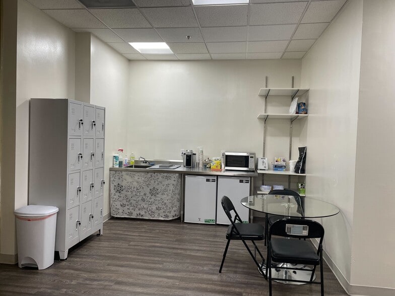 More Photos Of 31 Light St, Baltimore Office For Lease