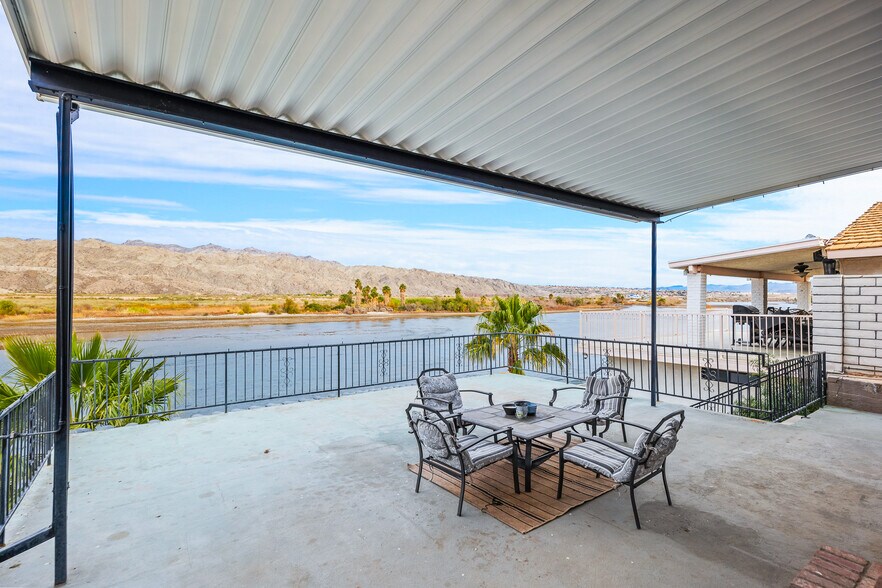 More Photos Of 1837 Riverside Dr, Bullhead City Specialty For Sale