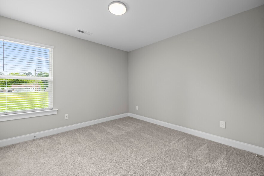 More Photos Of 501 Mill St, Lowell Apartments For Sale