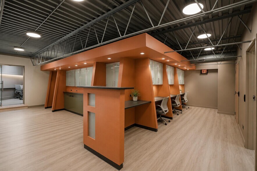 More Photos Of 11324 Southwest Hwy, Palos Hills General Retail For Sale