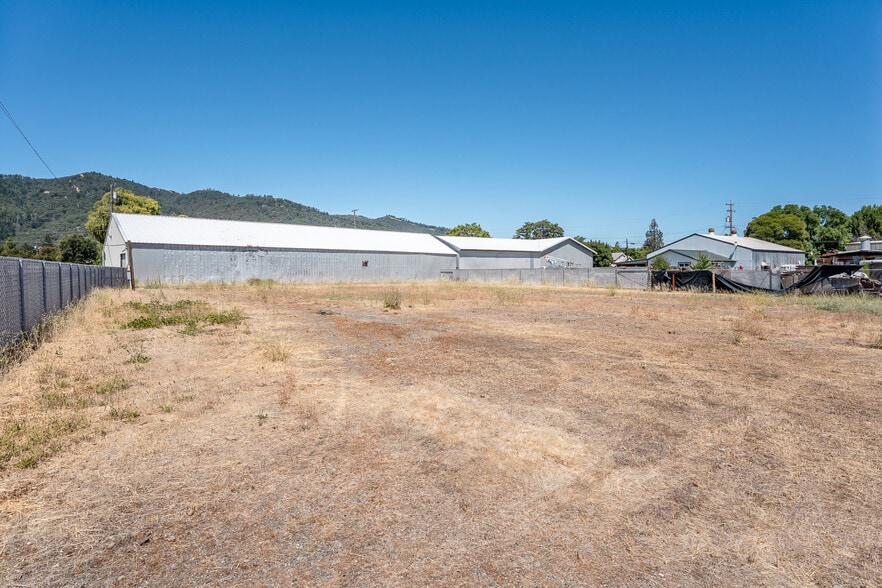 More Photos Of 1080 Cunningham St, Ukiah Land For Sale