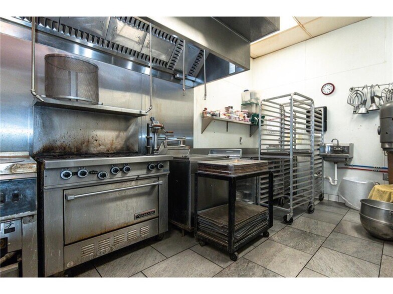 More Photos Of 102 E Centennial 84 Dr, New York Mills Restaurant For Sale