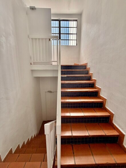 More Photos Of 3090 SW 8th St, Miami Freestanding For Lease