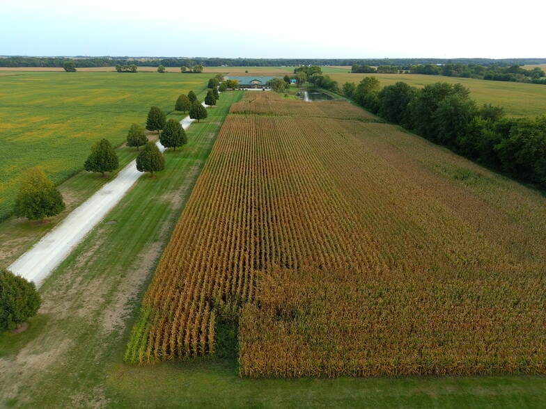More Photos Of 3676 W 9000N Rd, Manteno Warehouse For Lease