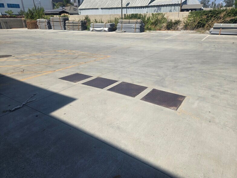 More Photos Of 10409 Alder Ave, Bloomington Warehouse For Sale