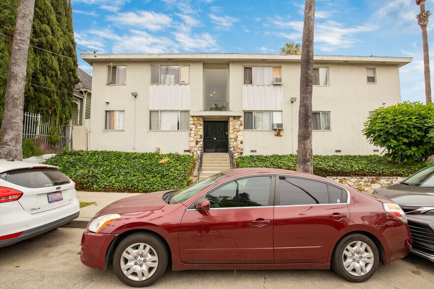 More Photos Of 136 S Westlake Ave, Los Angeles Apartments For Sale