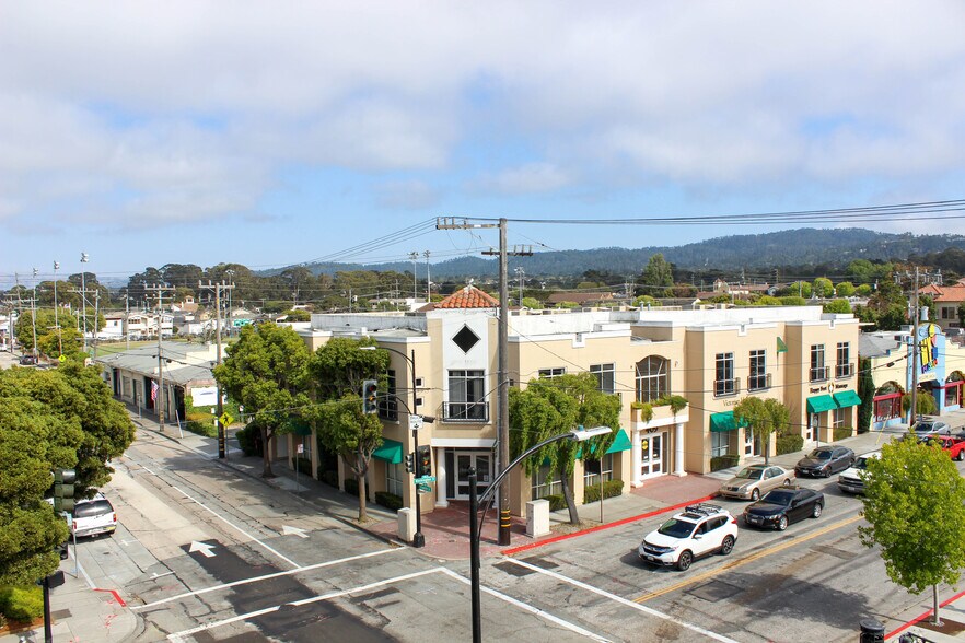 More Photos Of 409 Washington St, Monterey Office For Lease