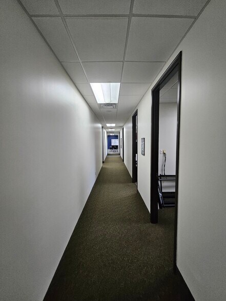 More Photos Of 8502 Huebner Rd, San Antonio Medical For Sale