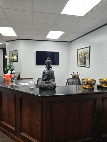 More Photos Of 6210 Campbell Rd, Dallas Office For Lease