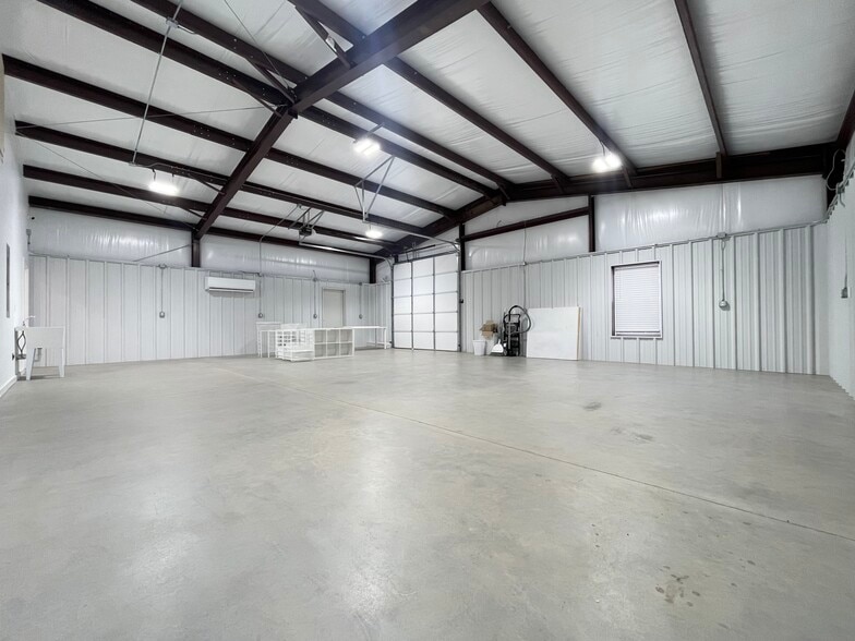 More Photos Of 55 Linker Mountain Rd, Dover Light Manufacturing For Sale