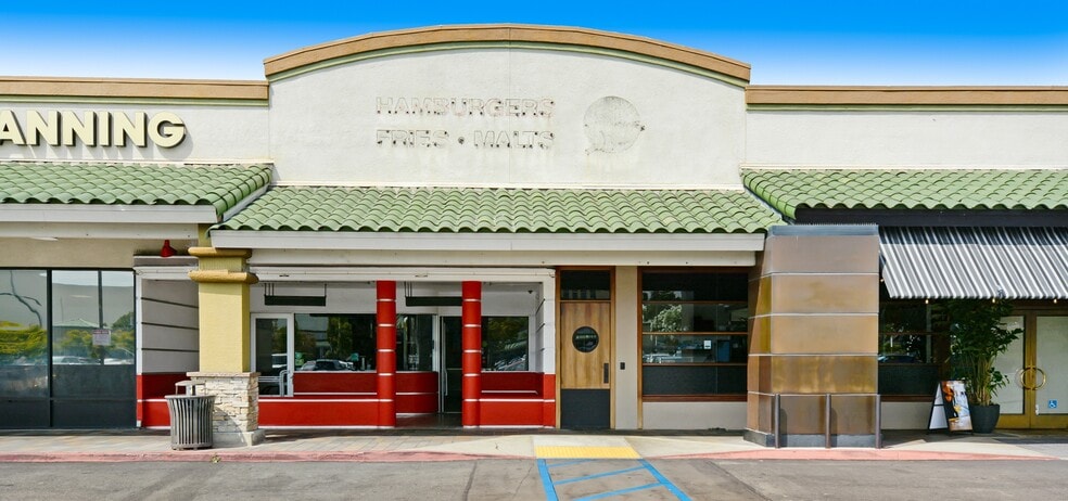 More Photos Of 1550-1590 E Rosecrans Ave, El Segundo Unknown For Lease